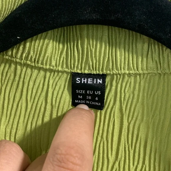Green SHEIN Collared Long Sleeve Blouse - Picture 2 of 7